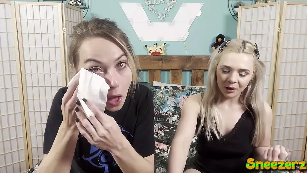 Gamer Girl Chloe Toy's Insane Sneeze Fit Orgy