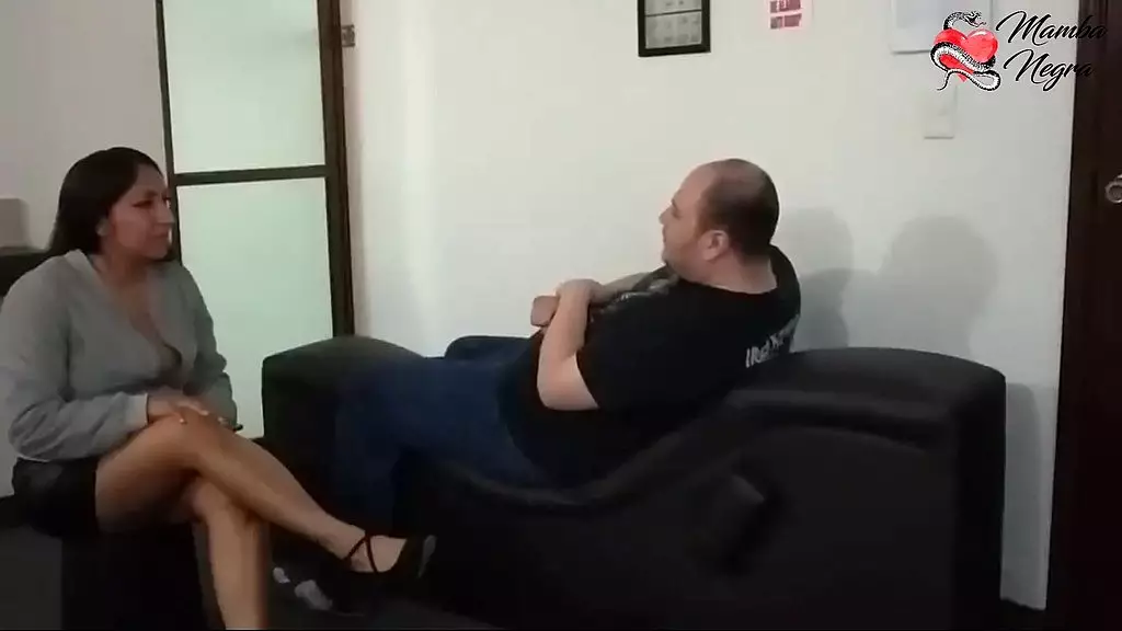 Pregnant Psychologist Fucks Patient in Hot Roleplay