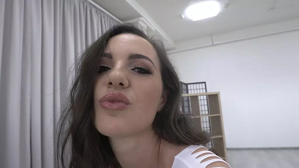 Kristy Black's Insatiable 4-on-1 Anal Frenzy