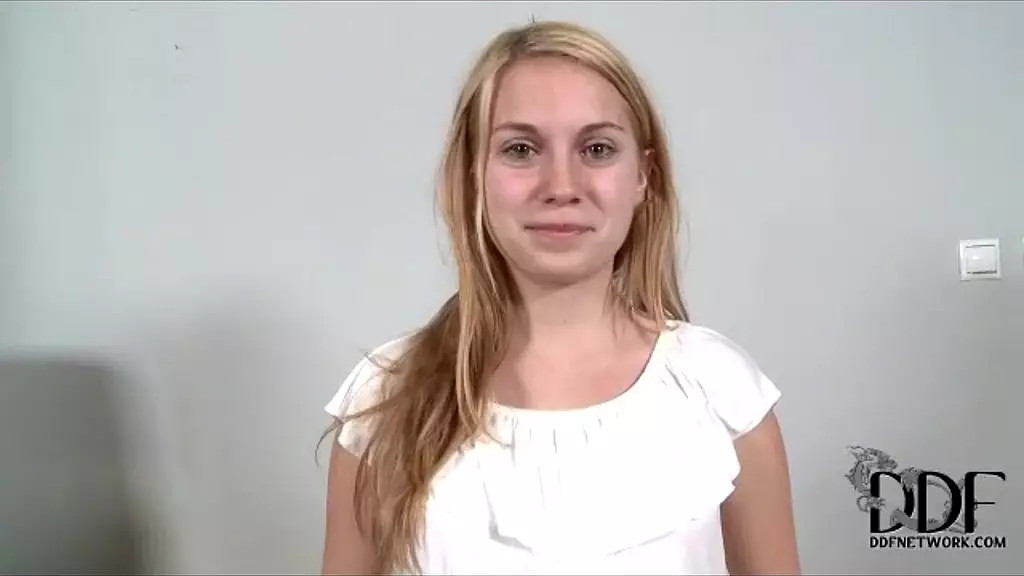 Gangbanged Teen Jessica Neidth Goes Wild!