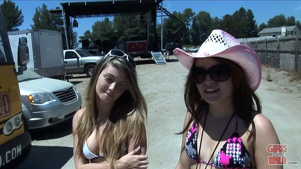 Hot Latina Models Alyssa and Staci Get Wild!