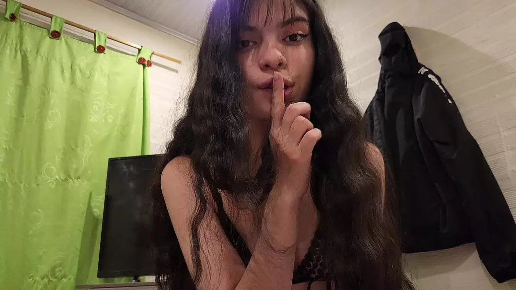 Latina Beauty Jopy Fucked in Sexy Pajamas