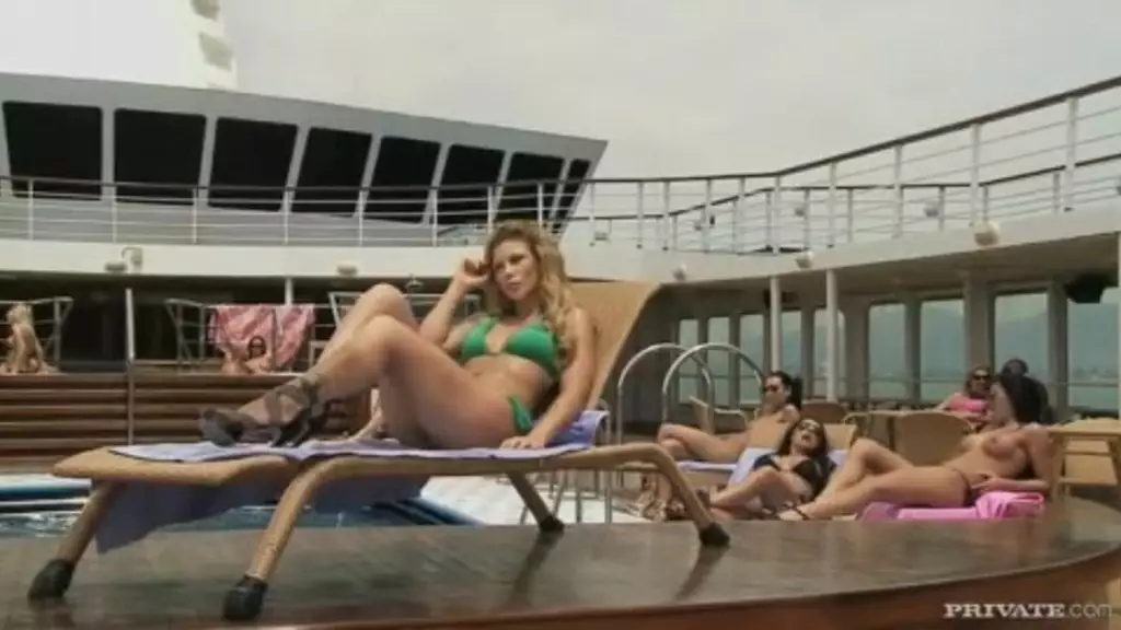 Brooklyn Lee's Public Boat Sex Adventure
