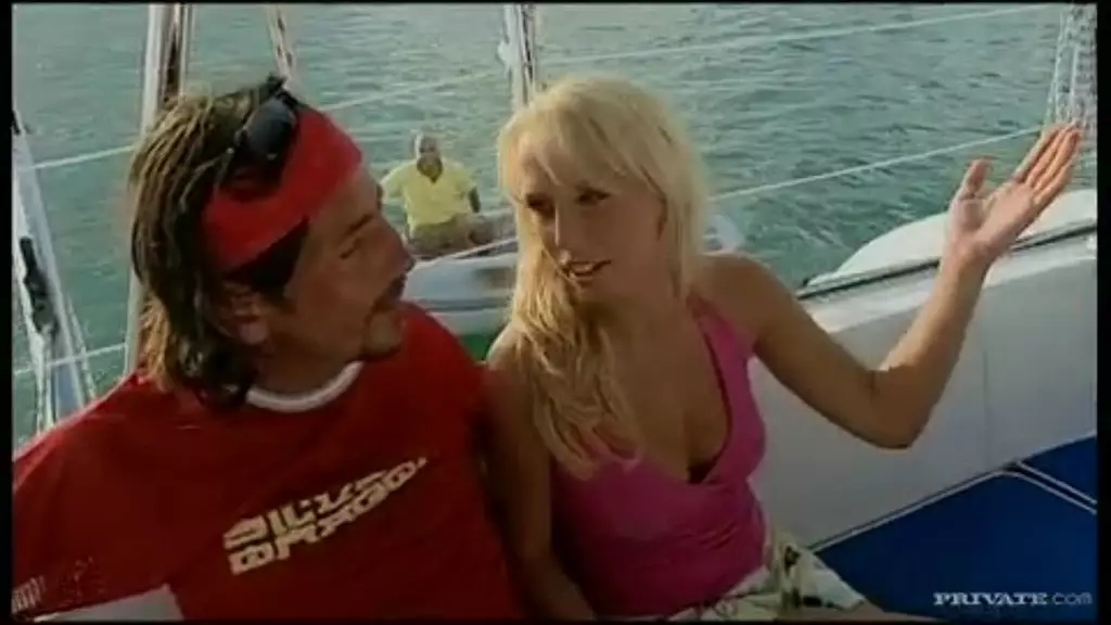 Busty Diana Gold & Simone Peach Share Boat Cock