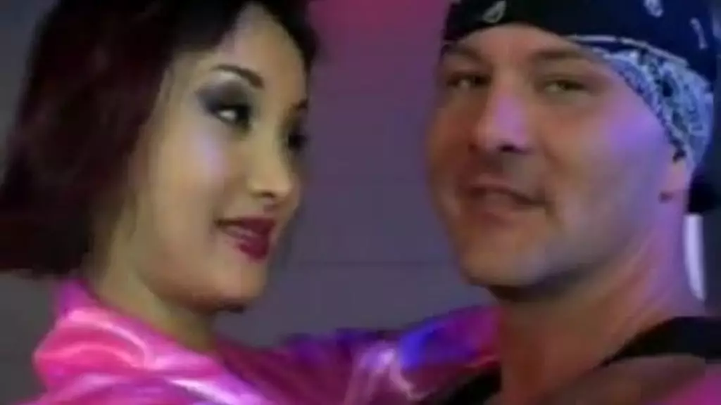 Katsuni's Insatiable MMF Threesome Desire
