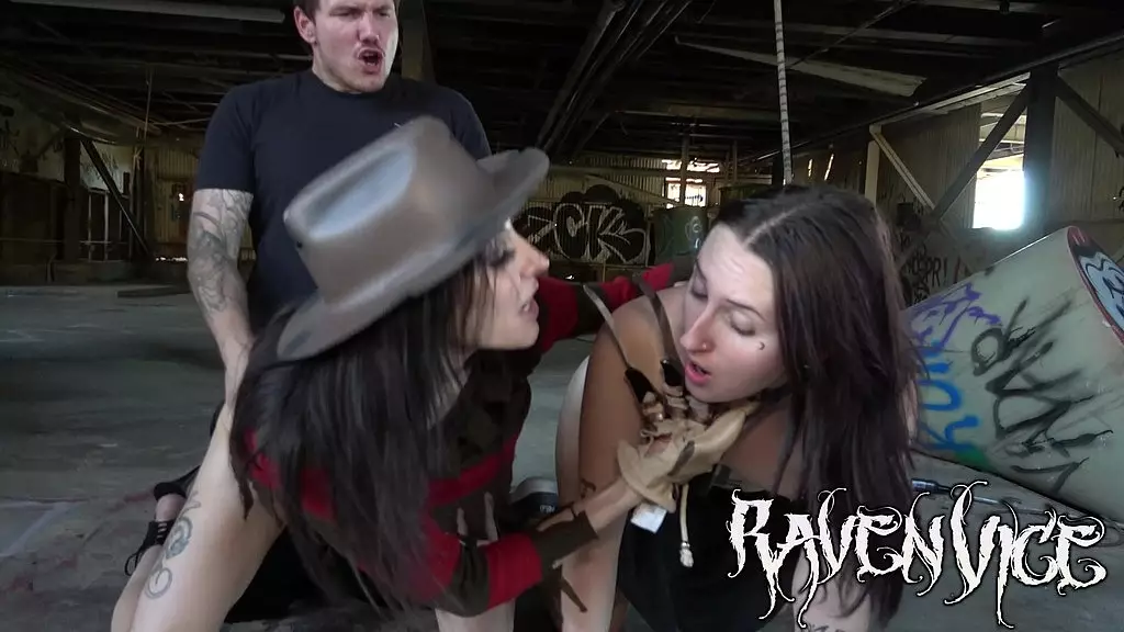 Freddy's Anal Nightmare - RavenViceXXX